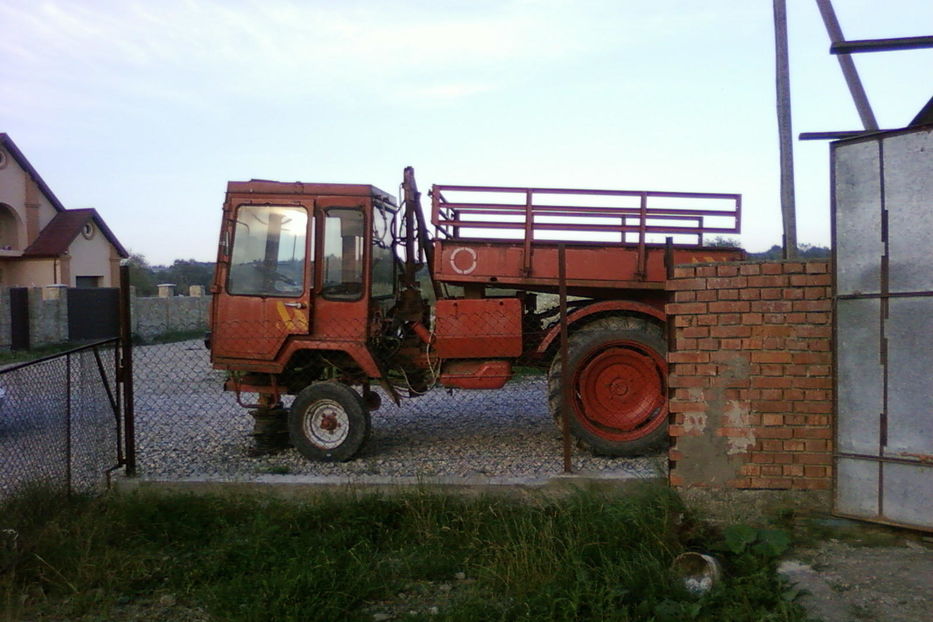 Продам Трактор Уралец Трактор ТАС-25 Автотрак 1997 года в Ивано-Франковске