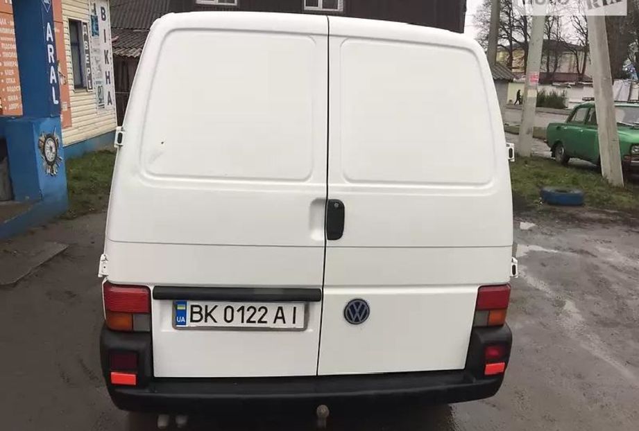 Продам Volkswagen T4 (Transporter) пасс. T4 2001 года в Ровно