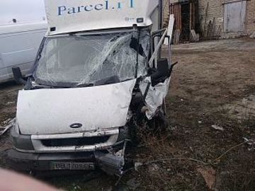 Продам Ford Transit груз. Шасси , будка 2006 года в г. Северодонецк, Луганская область