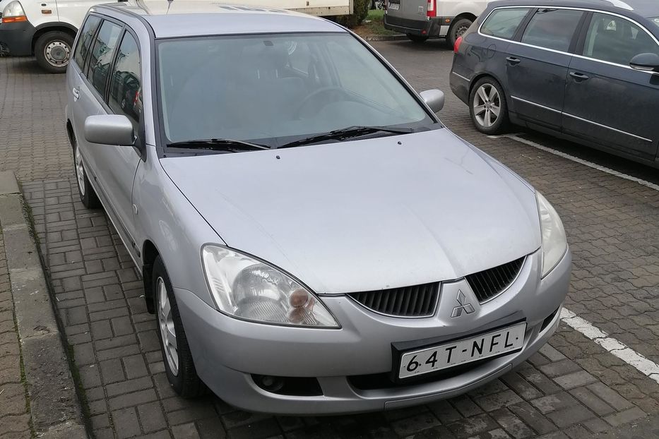 Продам Mitsubishi Lancer 2004 года в Киеве