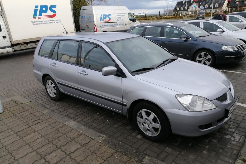 Продам Mitsubishi Lancer 2004 года в Киеве