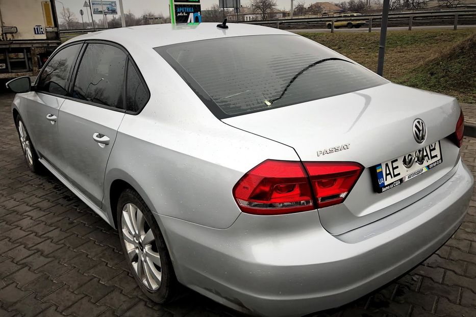 Продам Volkswagen Passat B7 2.5 2013 года в Днепре