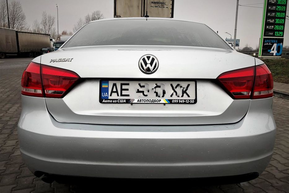 Продам Volkswagen Passat B7 2.5 2013 года в Днепре