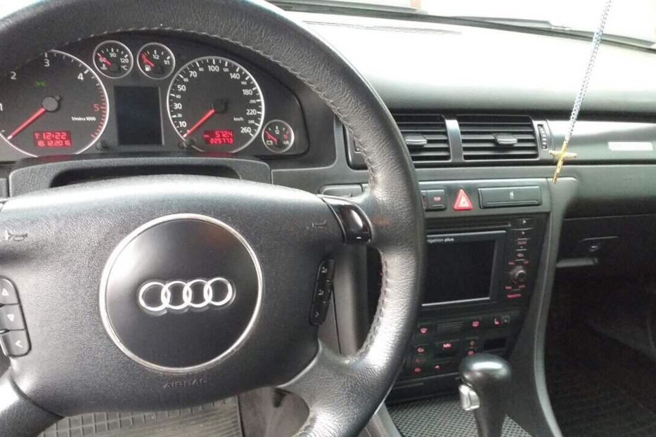 Продам Audi A6 Allroad 2002 года в Черновцах