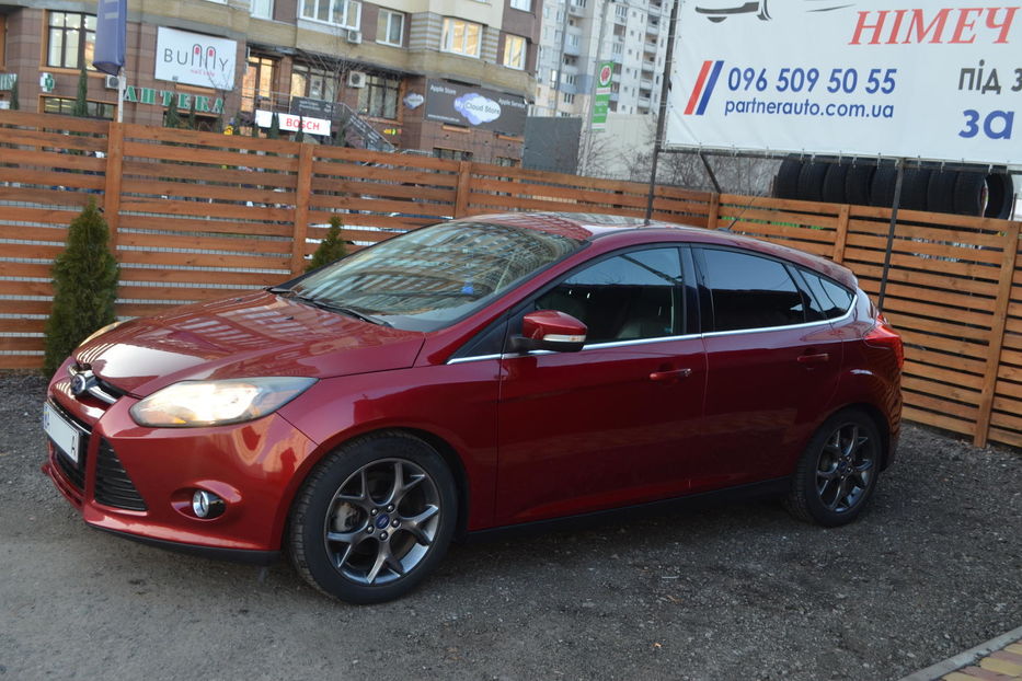 Продам Ford Focus 2013 года в Киеве