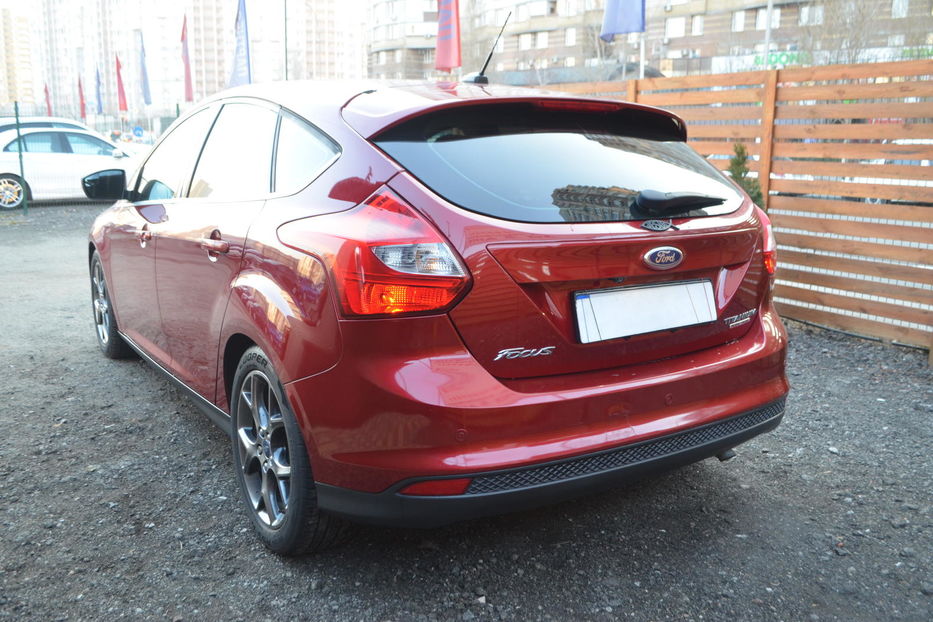 Продам Ford Focus 2013 года в Киеве