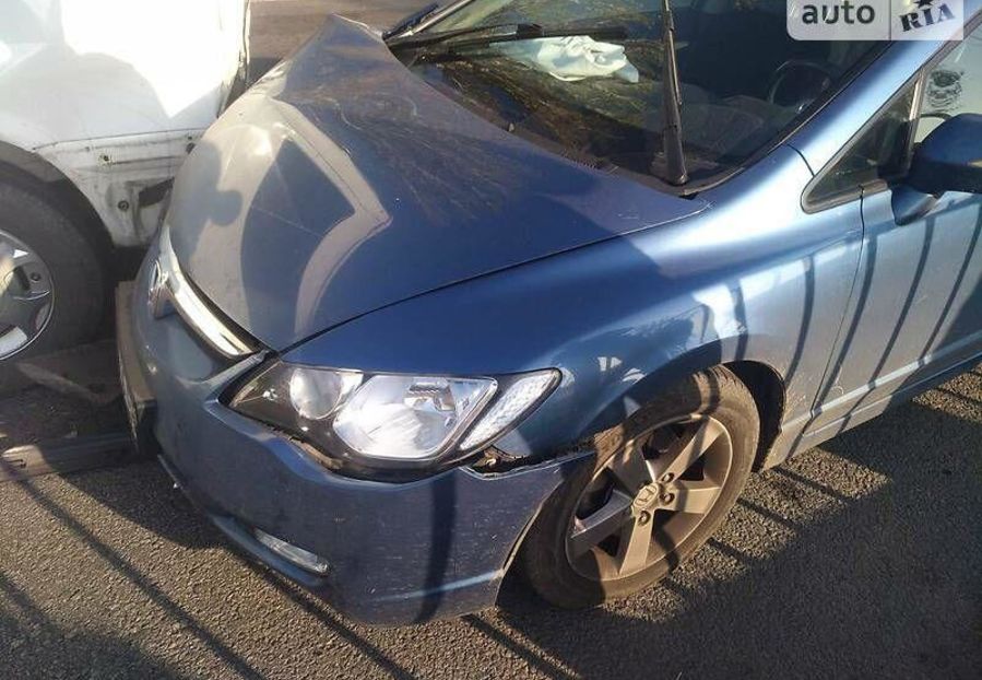 Продам Honda Civic Максимальная комплектация, мех 2008 года в Днепре