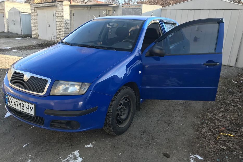 Продам Skoda Fabia 2006 года в Харькове