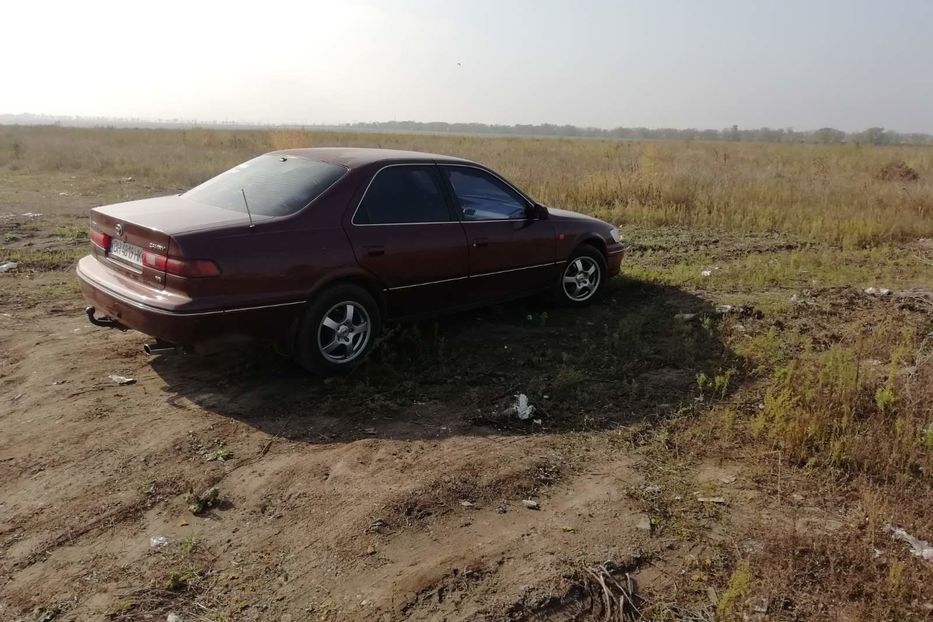 Продам Toyota Camry 1996 года в Одессе