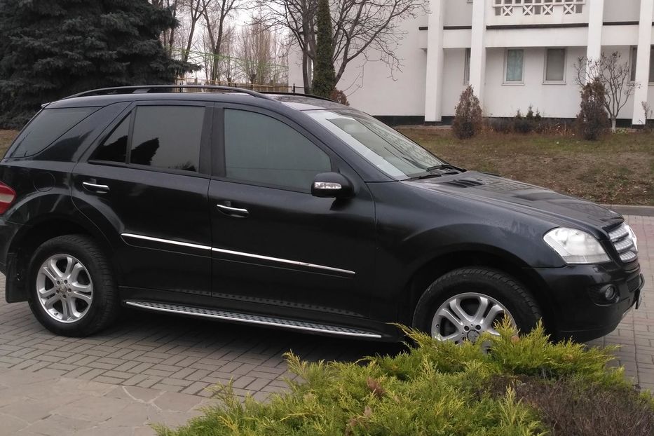 Продам Mercedes-Benz 320 ML 2008 года в Тернополе