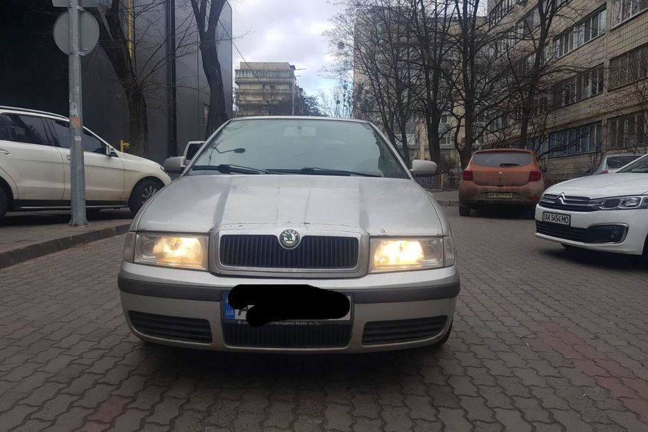 Продам Skoda Octavia Tour 2006 года в Киеве