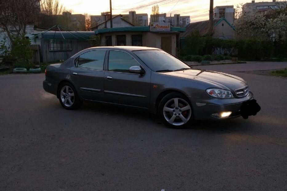 Продам Nissan Maxima 2000 года в Одессе