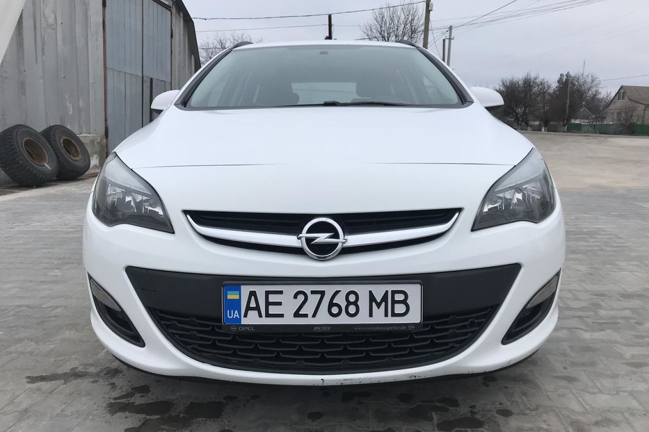 Продам Opel Astra J 2014 года в Днепре