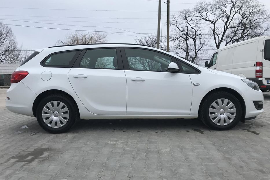 Продам Opel Astra J 2014 года в Днепре