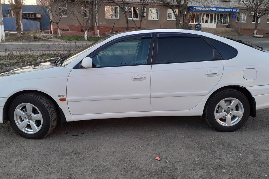 Продам Toyota Avensis Soul 1998 года в Николаеве