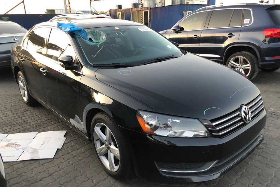 Продам Volkswagen Passat B7 Model-2013 2012 года в Киеве