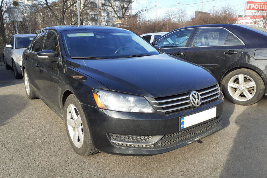 Продам Volkswagen Passat B7 Model-2013 2012 года в Киеве