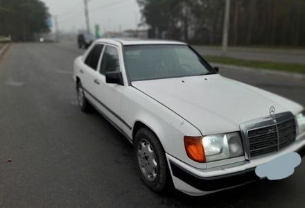 Продам Mercedes-Benz E-Class 1989 года в Кропивницком