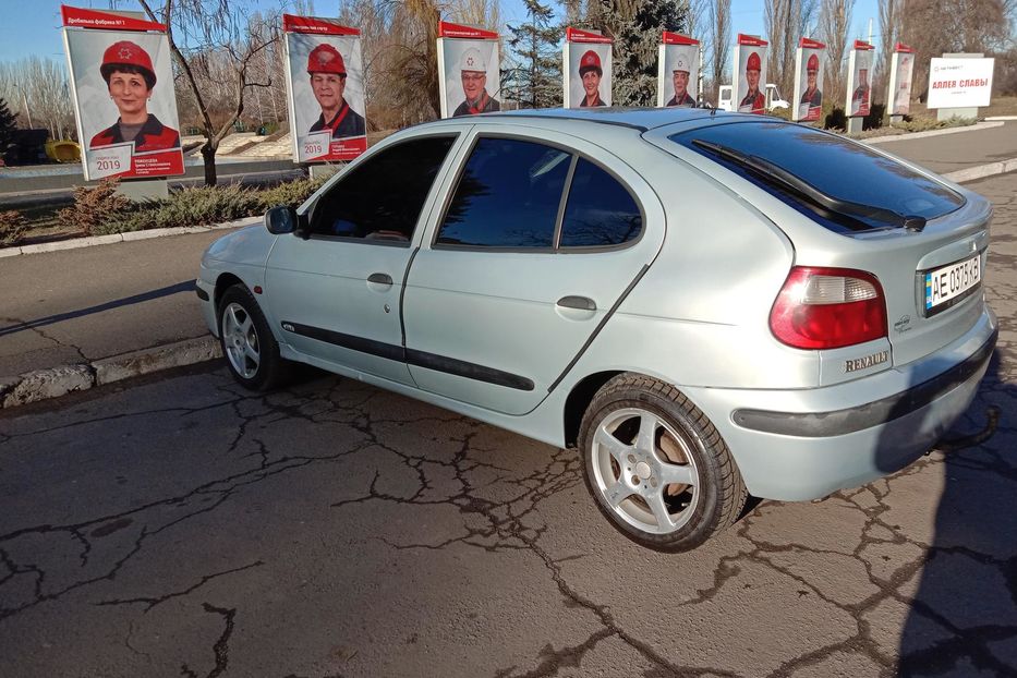 Продам Renault Megane Меган 1 2002 года в г. Кривой Рог, Днепропетровская область