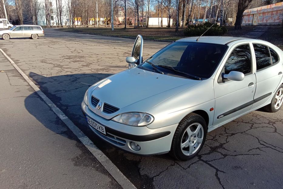 Продам Renault Megane Меган 1 2002 года в г. Кривой Рог, Днепропетровская область