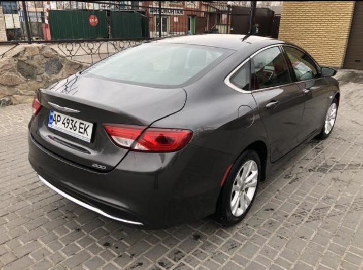 Продам Chrysler 200 2014 года в Запорожье