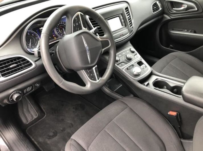 Продам Chrysler 200 2014 года в Запорожье