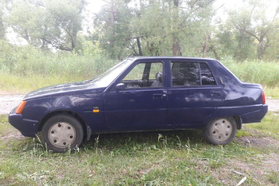 Продам ЗАЗ 1103 Славута 2002 года в Харькове