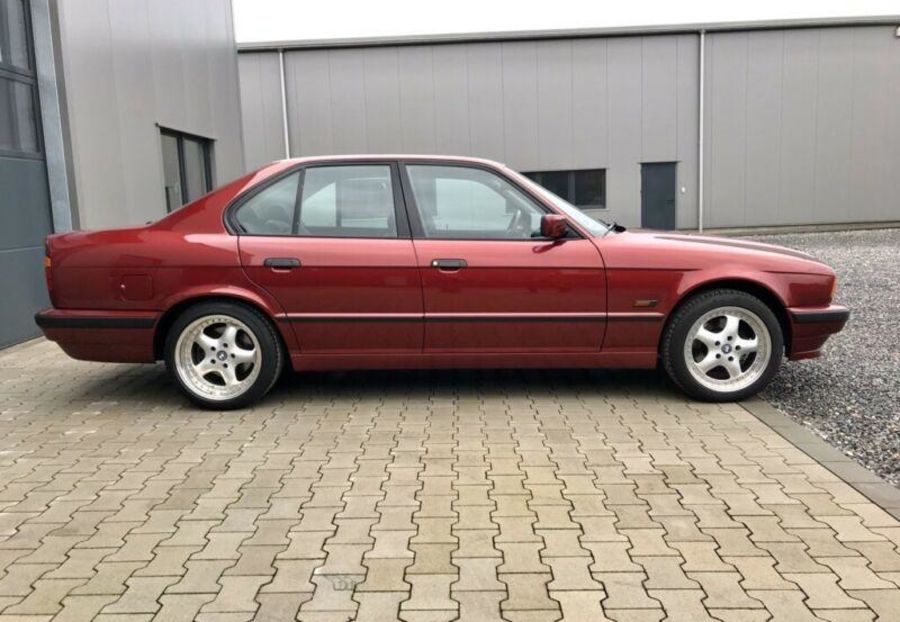 Продам BMW 520 1995 года в Ивано-Франковске