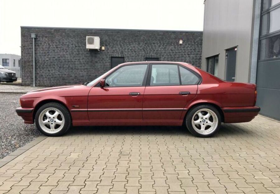 Продам BMW 520 1995 года в Ивано-Франковске