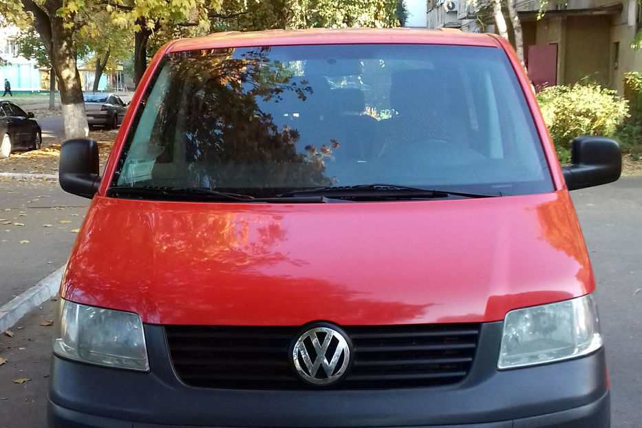 Продам Volkswagen T5 (Transporter) пасс. 2006 года в г. Кременчуг, Полтавская область