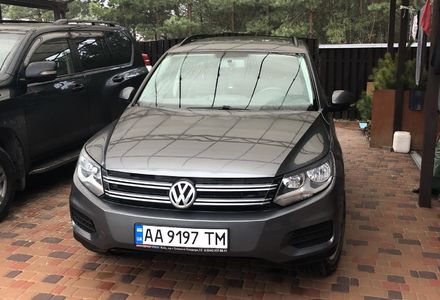 Продам Volkswagen Tiguan 2015 года в Киеве