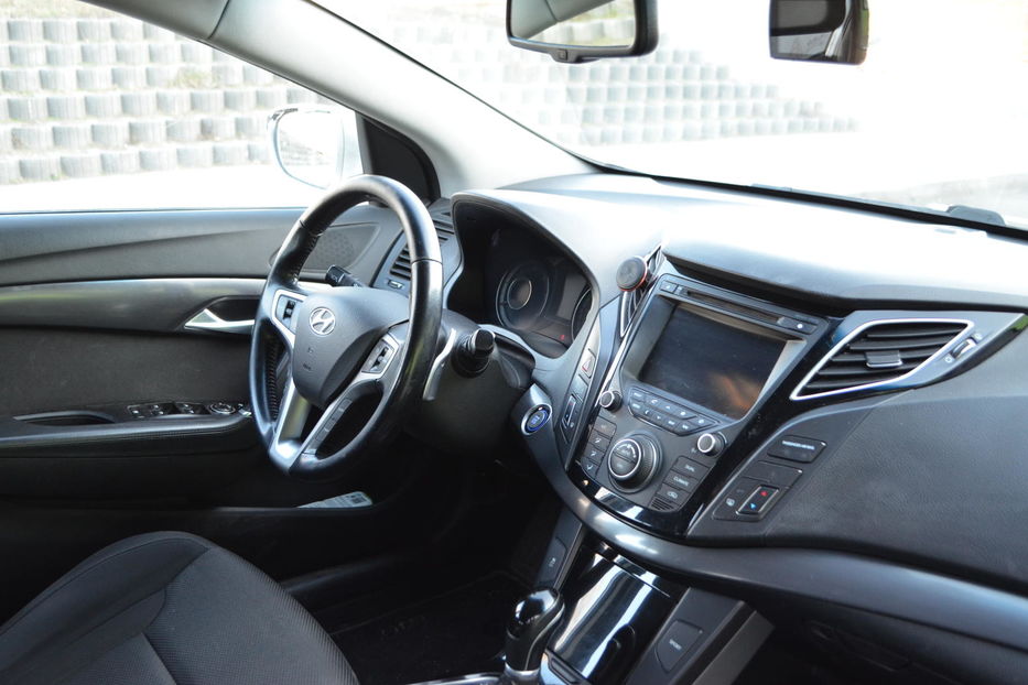 Продам Hyundai i40 2012 года в Киеве