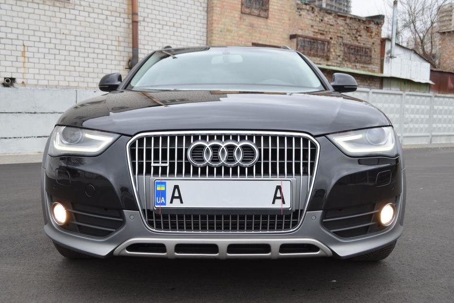 Продам Audi A4 Allroad 2012 года в Киеве