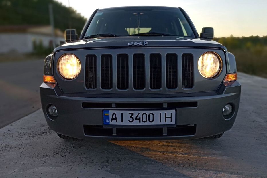 Продам Jeep Patriot Sport 2012 года в Киеве