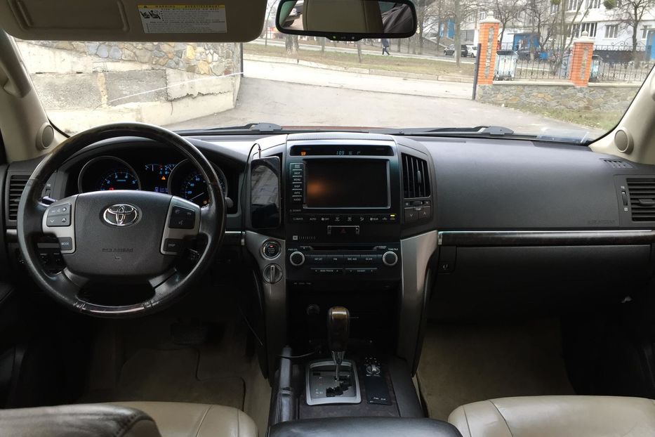 Продам Toyota Land Cruiser 200 2008 года в г. Белая Церковь, Киевская область