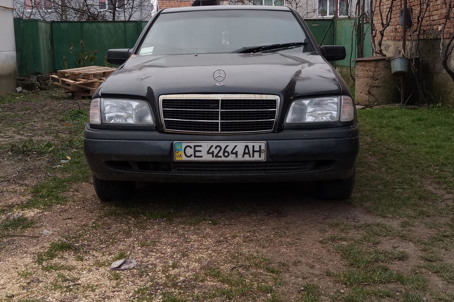 Продам Mercedes-Benz C-Class 1993 года в г. Мукачево, Закарпатская область
