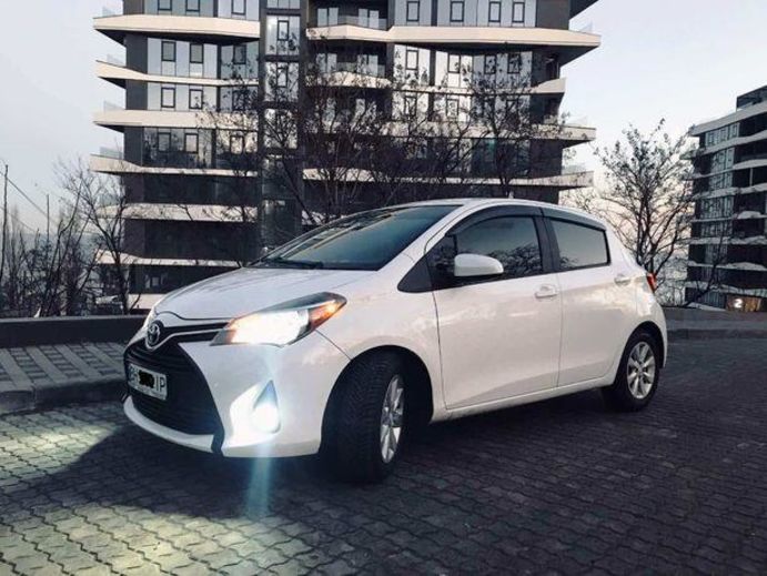 Продам Toyota Yaris Restal 2016 года в Одессе