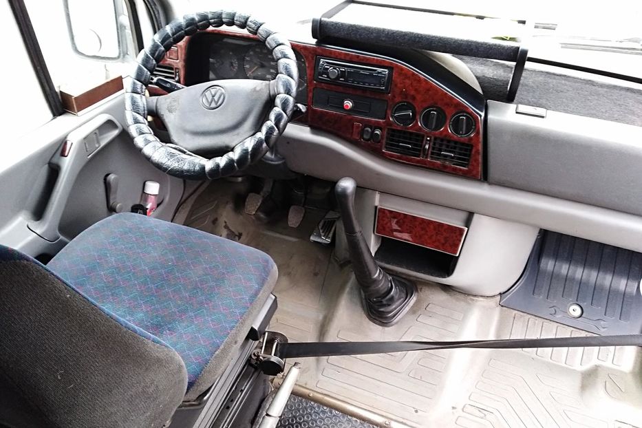 Продам Volkswagen LT пасс. Микроавтобус 18 мест 2003 года в Запорожье