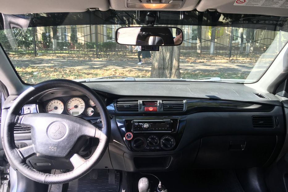 Продам Mitsubishi Lancer 2005 года в Одессе