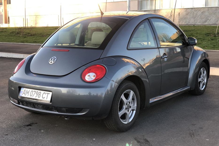 Продам Volkswagen New Beetle 1.4 бензин 2010 года в Житомире