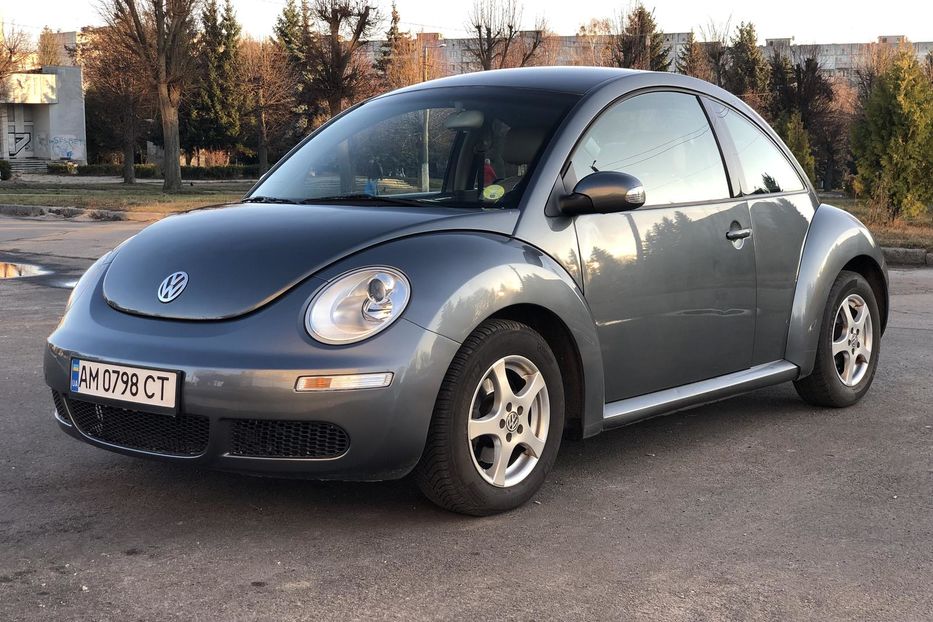 Продам Volkswagen New Beetle 1.4 бензин 2010 года в Житомире