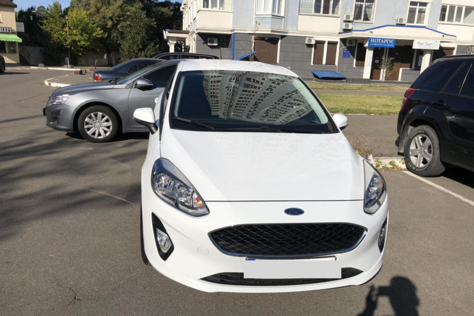 Продам Ford Fiesta Business High 2017 года в Киеве