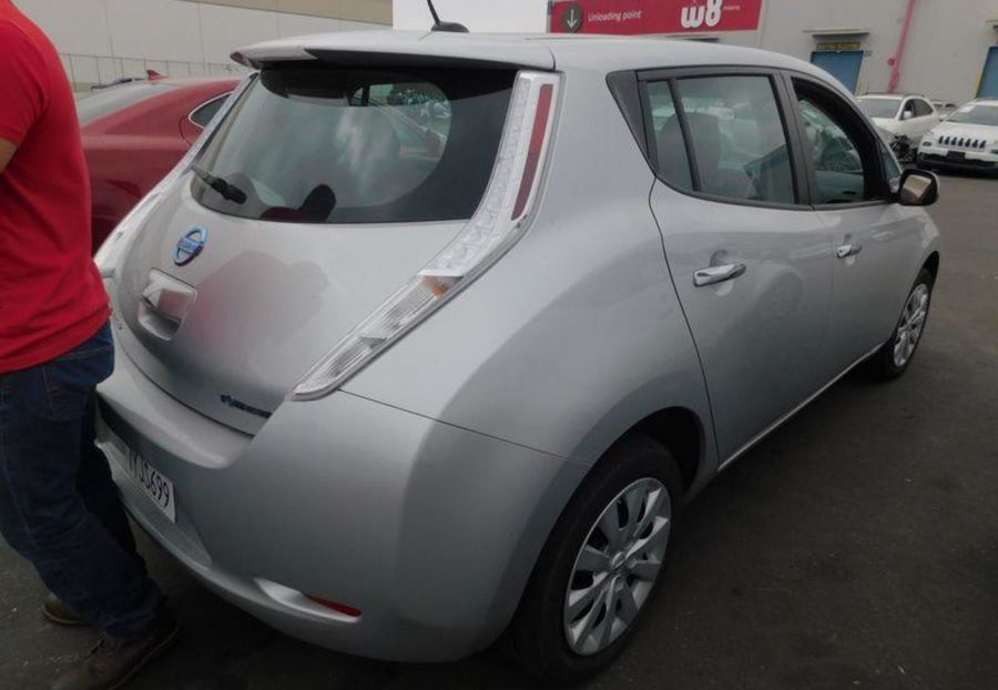 Продам Nissan Leaf S 2016 года в Киеве