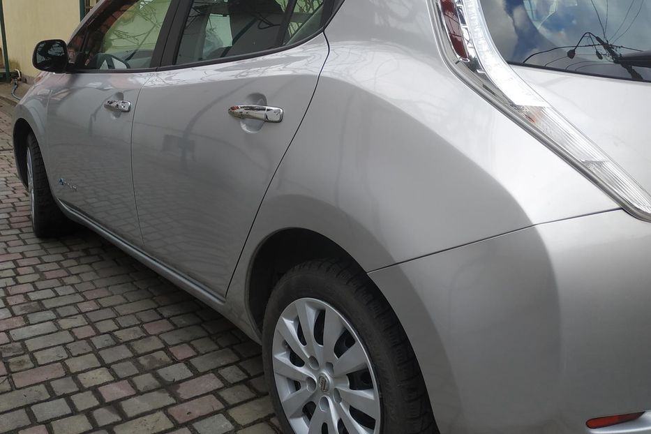 Продам Nissan Leaf S 2016 года в Киеве