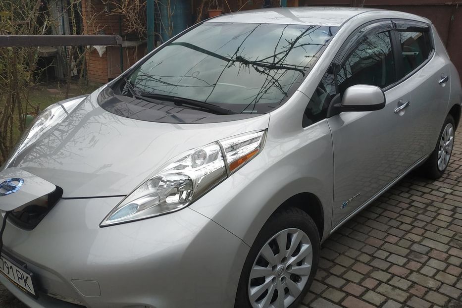 Продам Nissan Leaf S 2016 года в Киеве