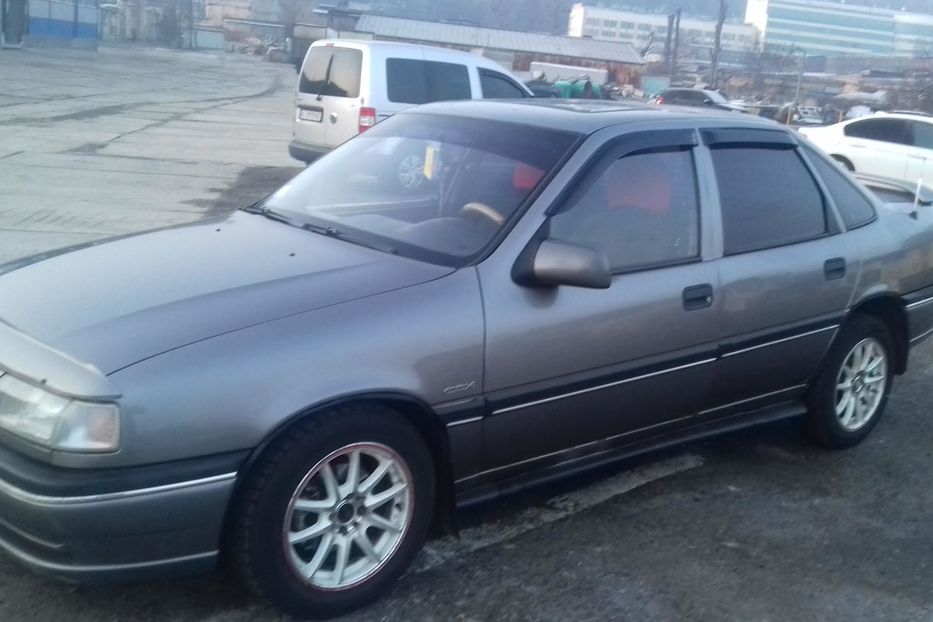 Продам Opel Vectra A 1992 года в Киеве