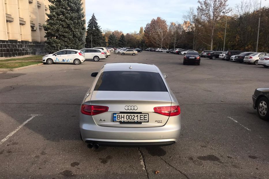 Продам Audi A4 2013 года в Одессе