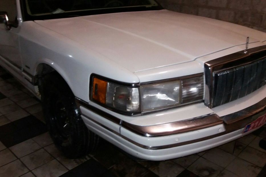 Продам Lincoln Town Car 1990 года в Харькове
