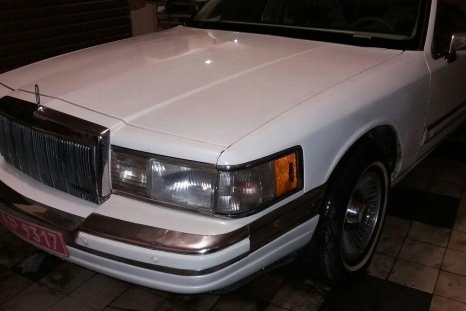 Продам Lincoln Town Car 1990 года в Харькове
