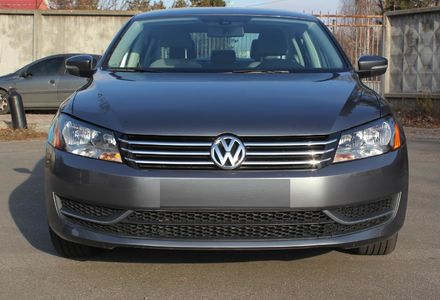 Продам Volkswagen Passat B7 TSI 2015 года в Киеве